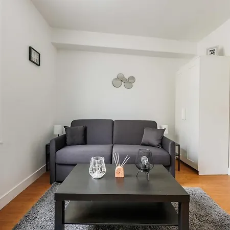 Apartment Cozy Place De La Bastille 2p Paris